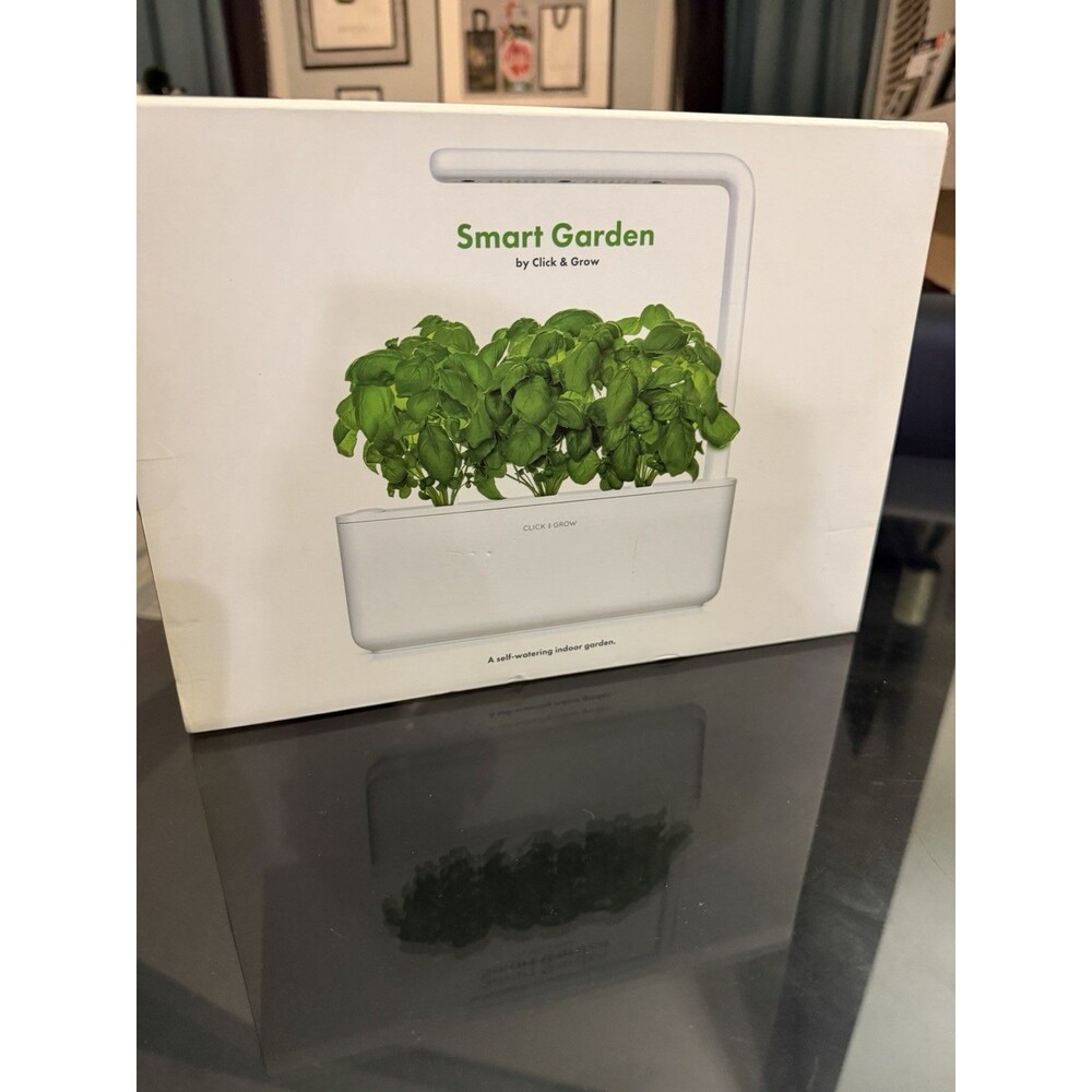 Click & Grow Smart Garden 3 Indoor Herb Kit, LED Light, Auto Water, White